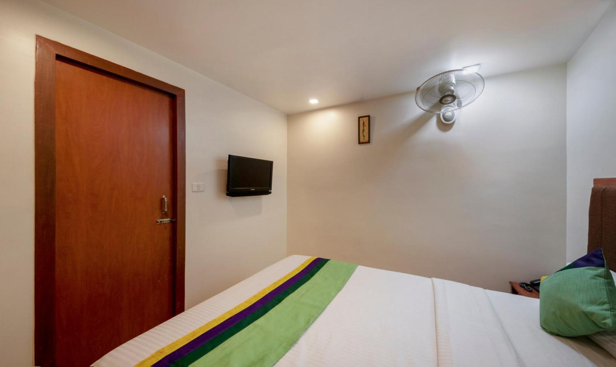 Treebo Sam Residency Otel Coimbatore Dış mekan fotoğraf