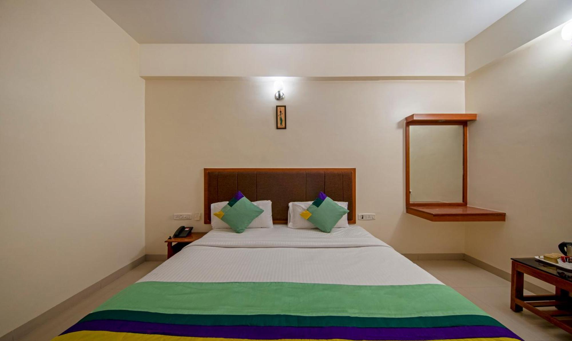Treebo Sam Residency Otel Coimbatore Dış mekan fotoğraf