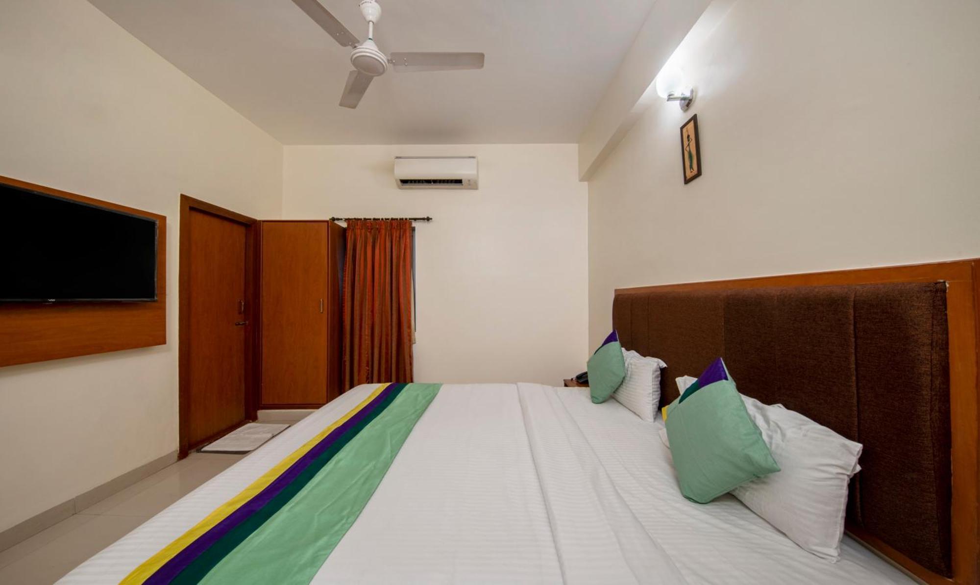Treebo Sam Residency Otel Coimbatore Dış mekan fotoğraf