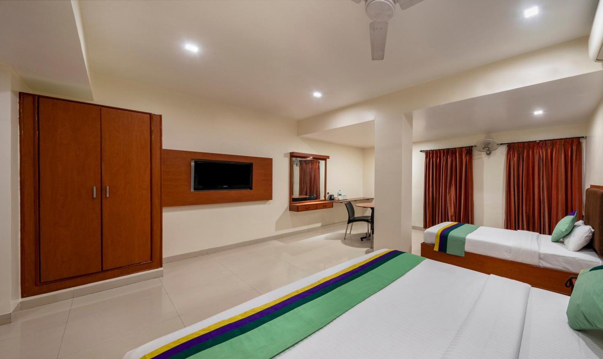 Treebo Sam Residency Otel Coimbatore Dış mekan fotoğraf