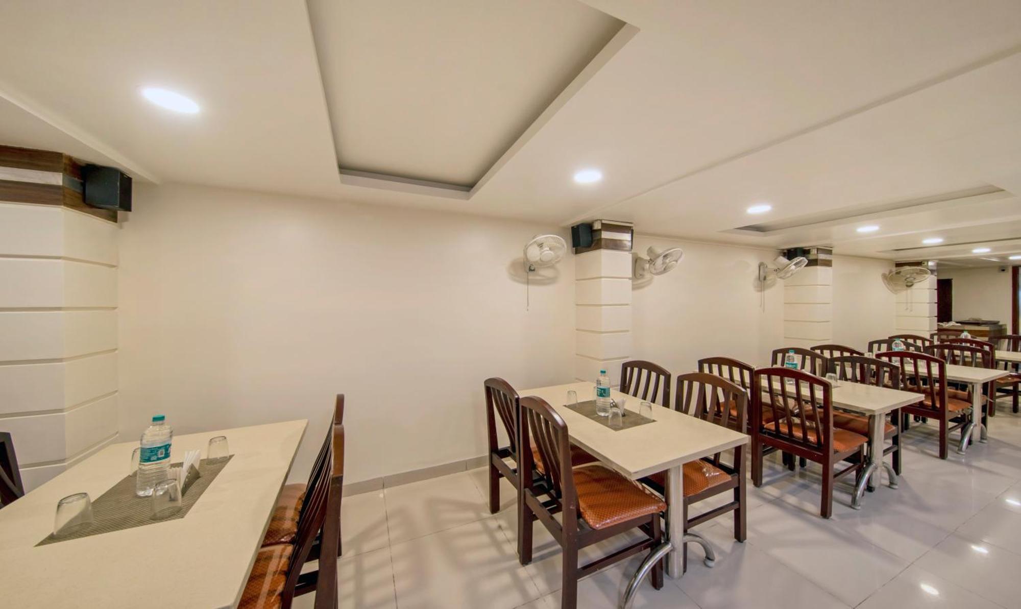 Treebo Sam Residency Otel Coimbatore Dış mekan fotoğraf